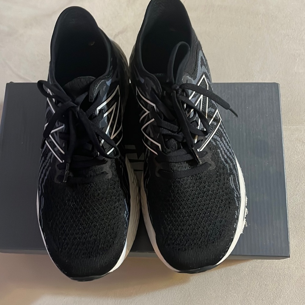 New balance men’s running shoes